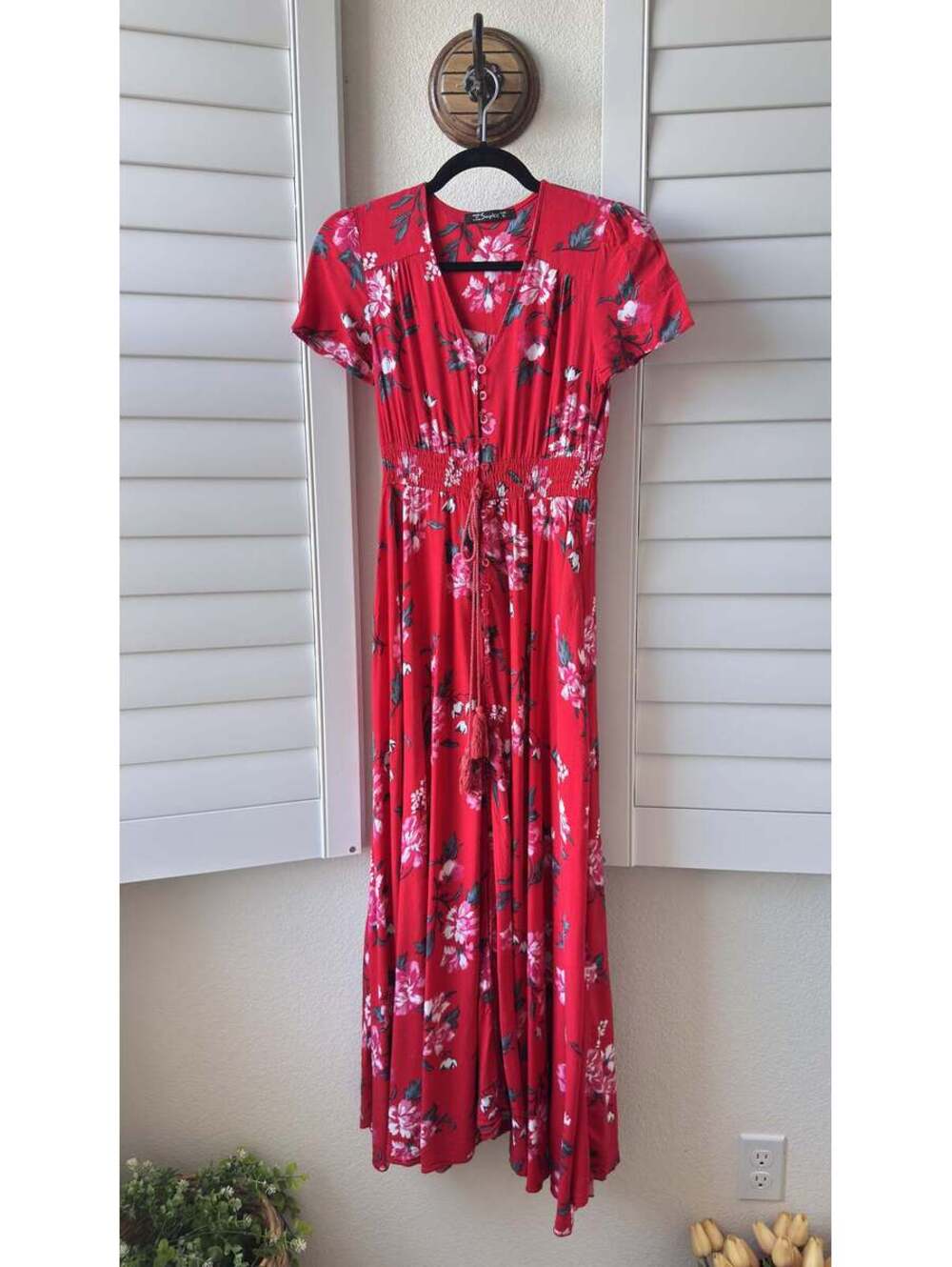 Simplee Red Floral Button Front Maxi Dress - Size S